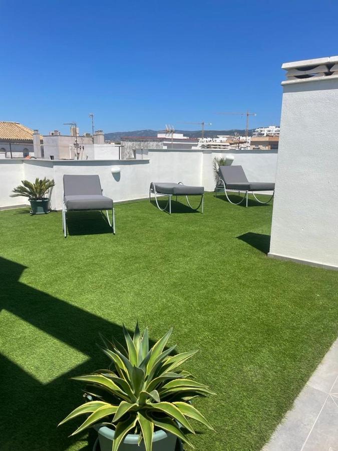 De Lujo Con Piscina En Tarifa
